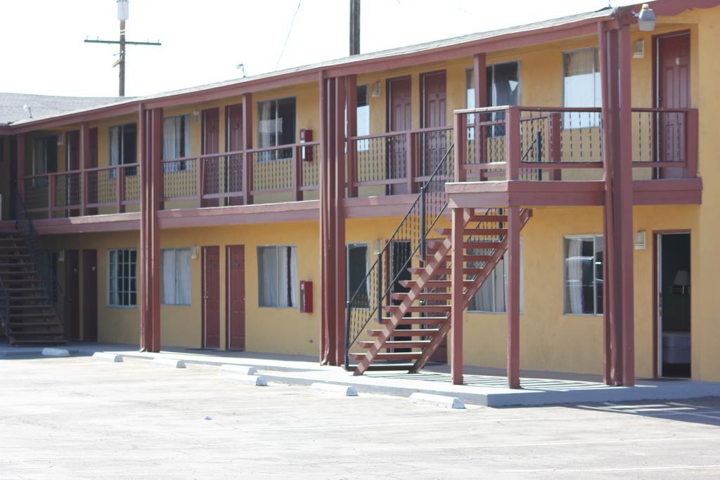 Cinderella Motel Wasco Kültér fotó